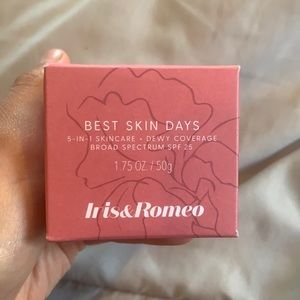 Iris & Romeo 5-in-1 Best Skin Days